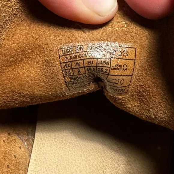 UGG Treadlite leather walking shoes - Picture 5 of 5